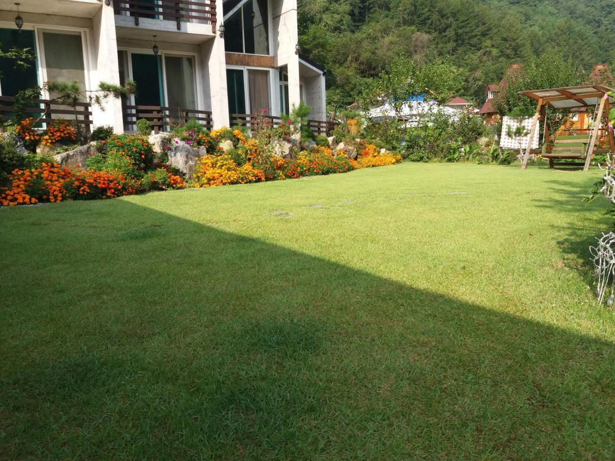 Villa Moon On The Cloud à Yeongwol Extérieur photo