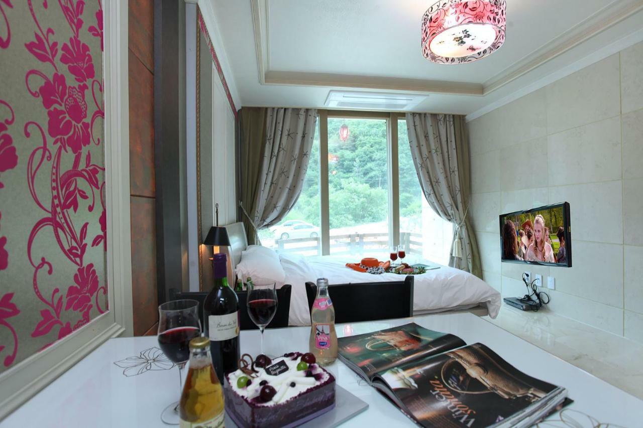 Villa Moon On The Cloud à Yeongwol Extérieur photo