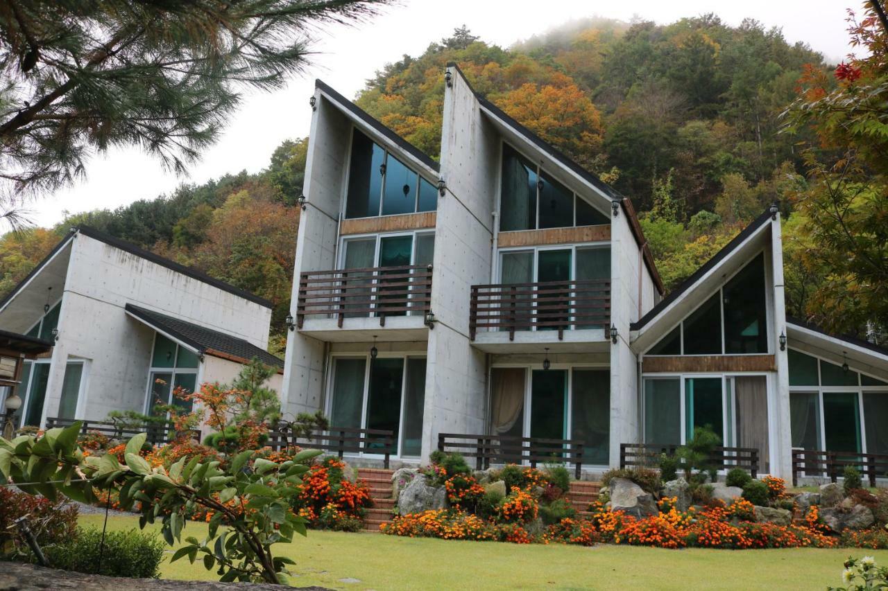 Villa Moon On The Cloud à Yeongwol Extérieur photo
