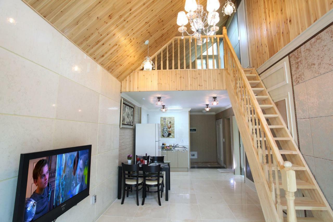 Villa Moon On The Cloud à Yeongwol Extérieur photo