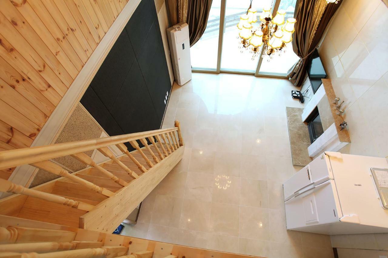 Villa Moon On The Cloud à Yeongwol Extérieur photo
